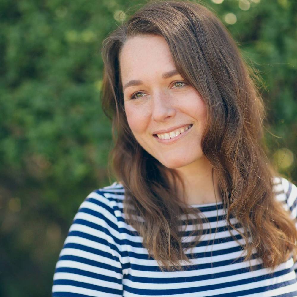 Meet your Posher, Julia